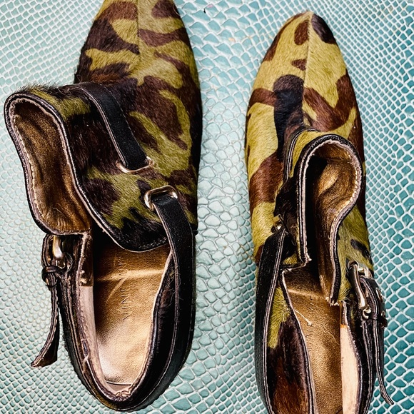 Nine West pony hair & leather camouflage- print bootie size 6 M - Picture 7 of 10